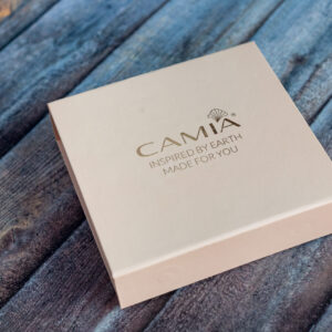 Camia glowing skincare gift box